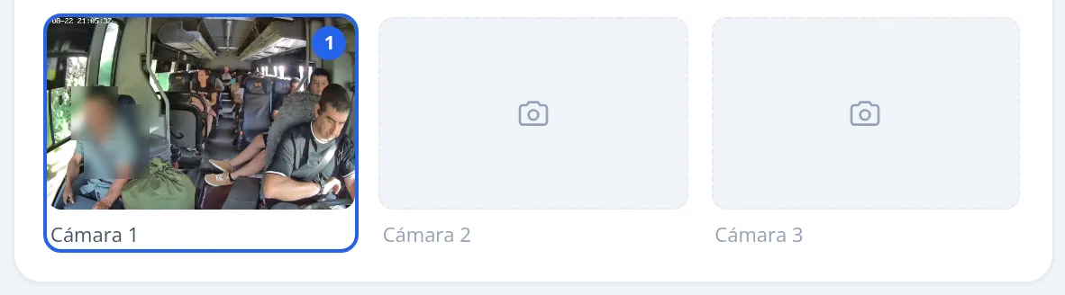 Cambie entre las cámaras del vehículo