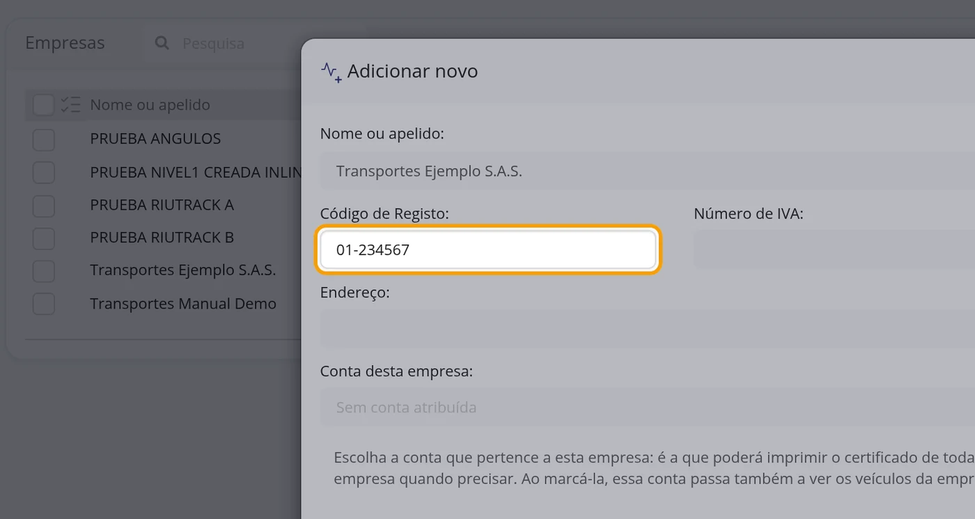 Em Código de Registo, o número de registro comercial